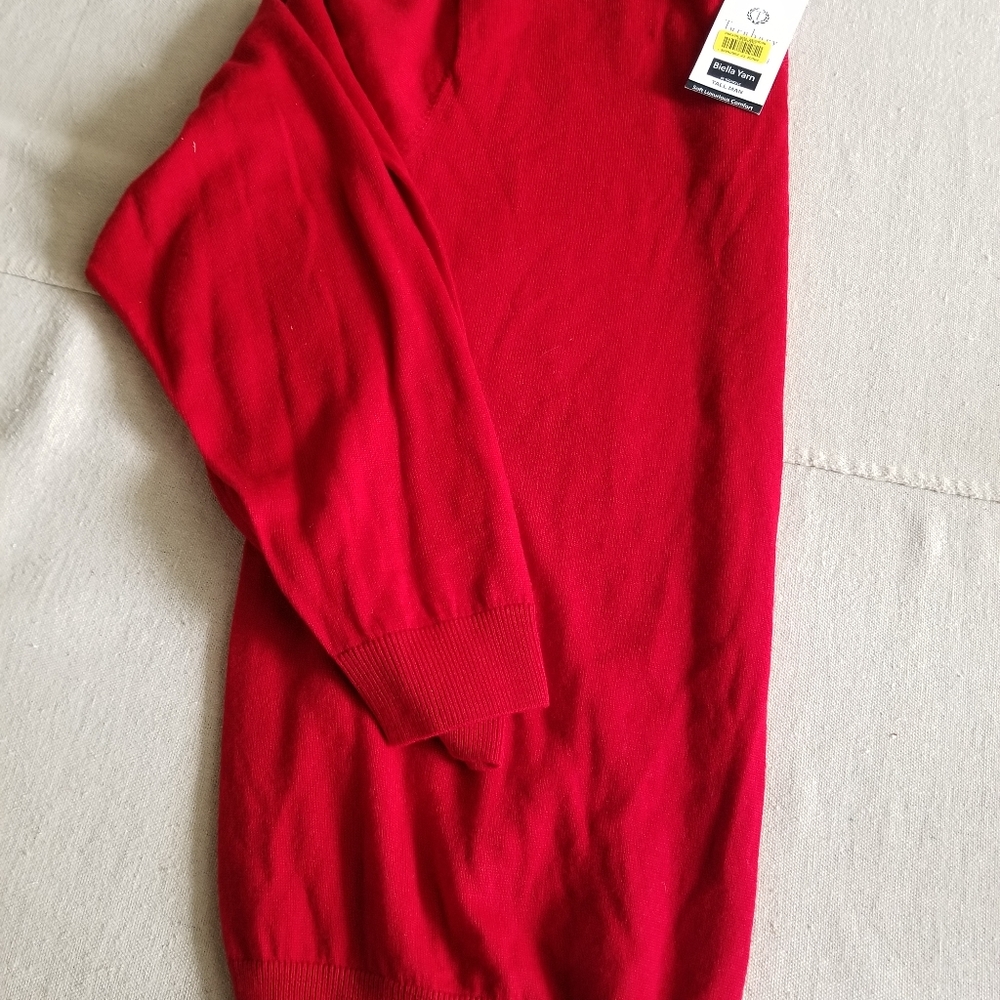 MEN'S Big and Tall XLT Red V neck sweater